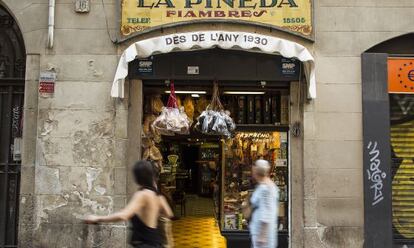 La Pineda, uno de los locales históricos de aperitivos en Barcelona.