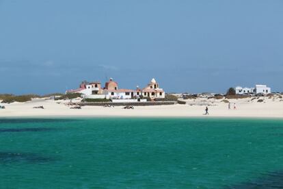 Fuerteventura, la quinta mejor isla europea, según el ranking, es la primera elección en España.