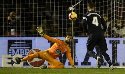 Sergio Ramos bate a Sergio Álvarez,