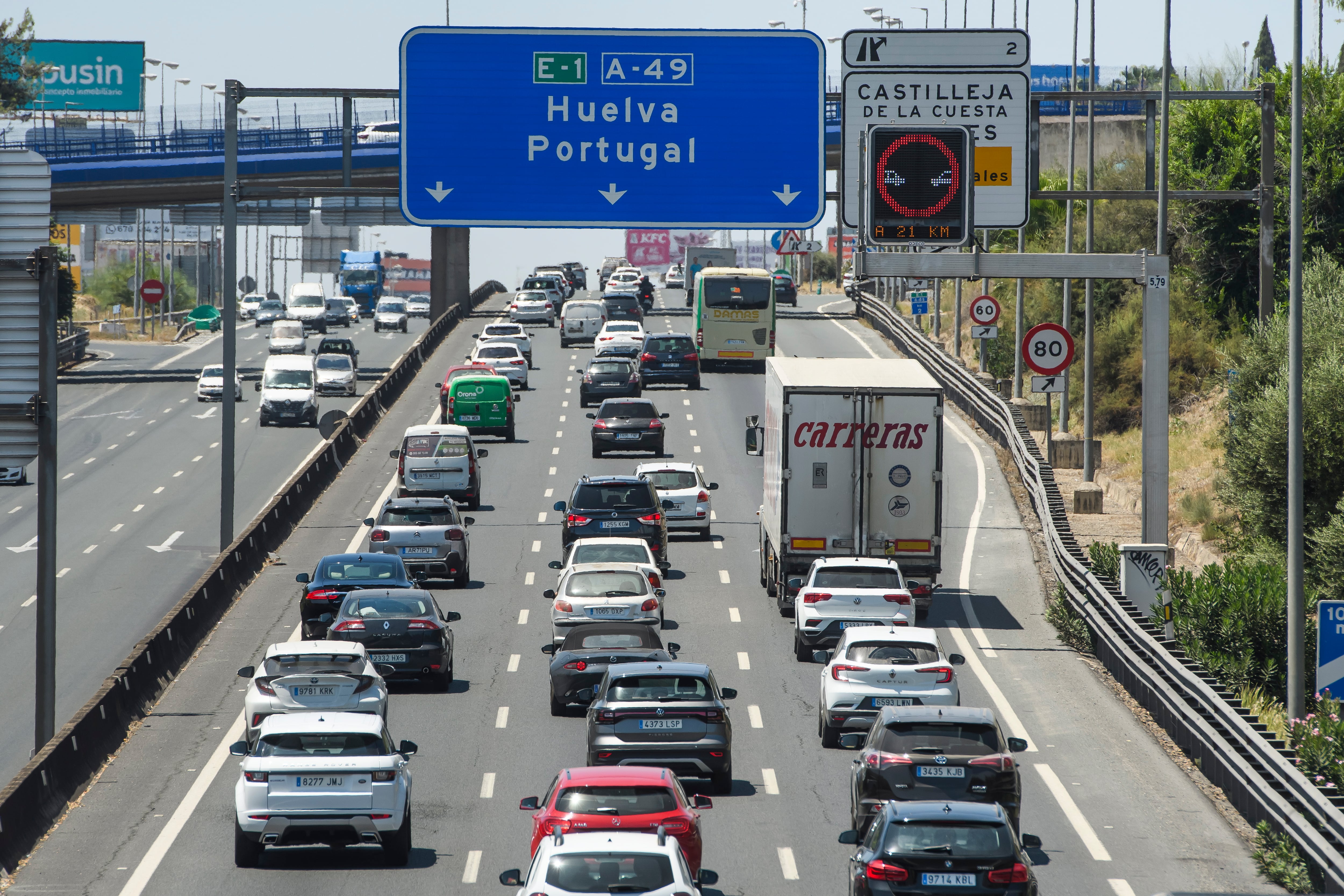 Tráfico prevé 3,1 millones de desplazamientos en el inicio de agosto 