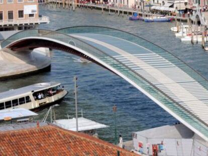 Venecia demandará a Calatrava por las “carencias” del puente de la Constitución