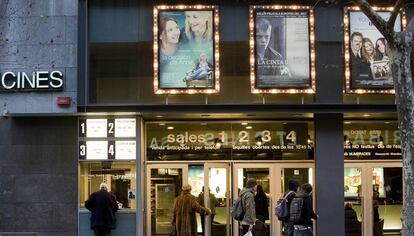 Seguirà obert el cinema del carrer Aribau.