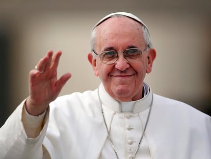 Así es el armario de Francisco, el primer Papa ‘Normcore’