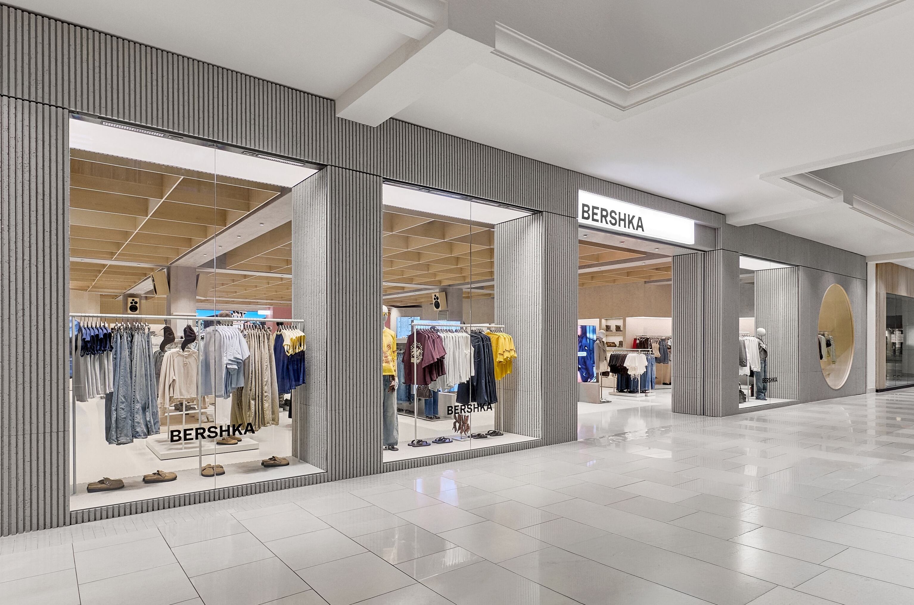 Inditex eleva la apuesta en EE UU con la apertura de la primera tienda de Bershka