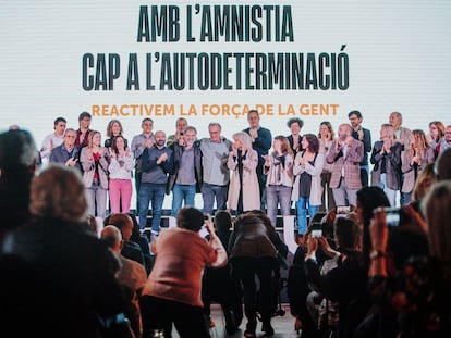 El presidente de Òmnium Cultural, Xavier Antich, en el acto 'Amb la amnistía cap a l'autodeterminació' celebrado en L'Hospitalet de Llobregat (Barcelona) el pasado noviembre.