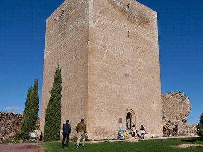 La torre del Espolón, en el castillo de Lorca. 