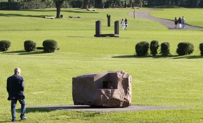 Visitantes en Chillida-Leku cuando el museo seguía abierto al público