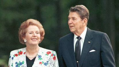 Ronald Reagan y Margaret Thatcher, en la cumbre del G-7 en Toronto, en 1988.