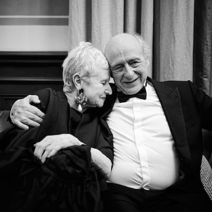 Marina Mahler, nieta del compositor, e Iván Fischer el pasado martes en el Concertgebouw tras la interpretación de la Sinfonía núm. 5 de Mahler.