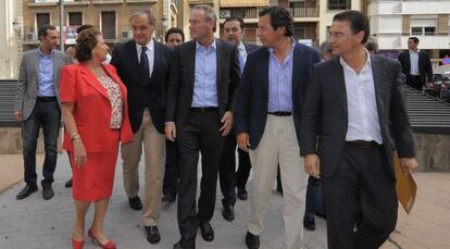 Barber&aacute;, Gonz&aacute;lez Pons, Fabra, Floriano y Castellano, este jueves al llegar a la junta regional del PP. 