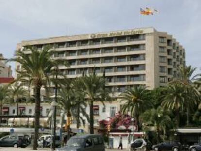 Vista de la fachada del hotel Gran Meliá Victoria en Palma de Mallorca. EFE/Archivo