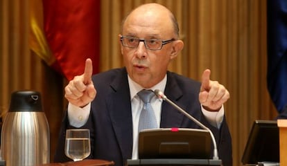 El ministro de Hacienda y Administraciones P&uacute;blicas, Crist&oacute;bal Montoro, este martes en el Congreso.