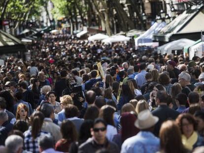 Gentada a la Rambla.