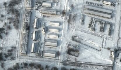 Imagen tomada por satélite en la que se ven las posiciones rusas en sus acuartelamientos de Klimovo.
