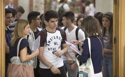 Alumnos valencianos en el examen de la PAU del año pasado en Castellón.