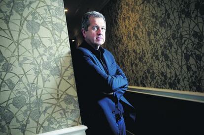 El cazador cazado: el fotógrafo Mario Testino posa en Madrid.