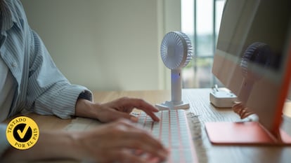 Probamos los mejores ventiladores para escritorio con USB. GETTY IMAGES.