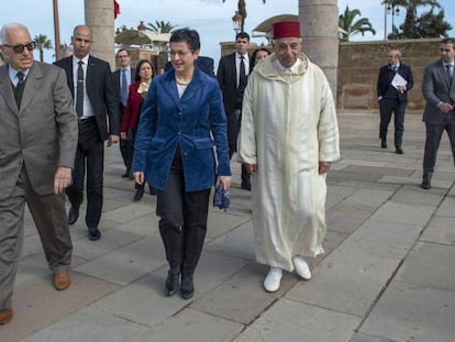 La ministra de Exteriores, Arancha González, durante su visita a Rabat este viernes.