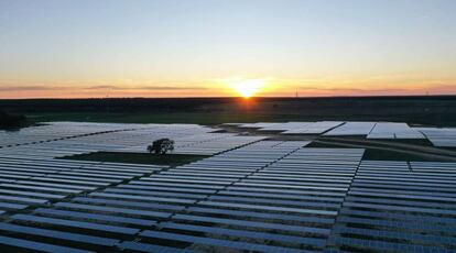 Parqué fotovoltaico.