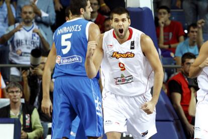 Felipe Reyes, durante el encuentro ante Grecia