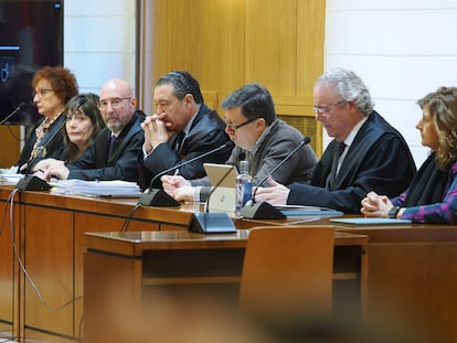 Primera sesión del juicio contra 12 ex altos cargos de la Junta de Castilla y León y empresarios.