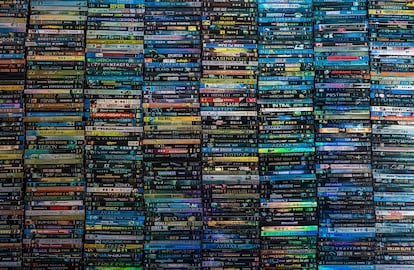 Los cedés, dvds y blu-rays que un hombre no quiere pueden ser el tesoro de otro.