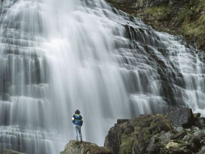 Cascada Cola de Caballo en río Arazas, en el Parque Nacional de Ordesa (Huesca).