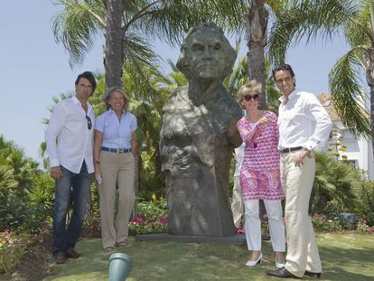 Busto del arquitecto Melvin Villarroel en Marbella.