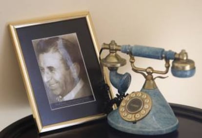 Detalle de la habitación del Hotel Nacional de Cuba que ocupó Charles Lucky Luciano en 1946. En la fotografía, su hombre de confianza, Meyer Lansky.