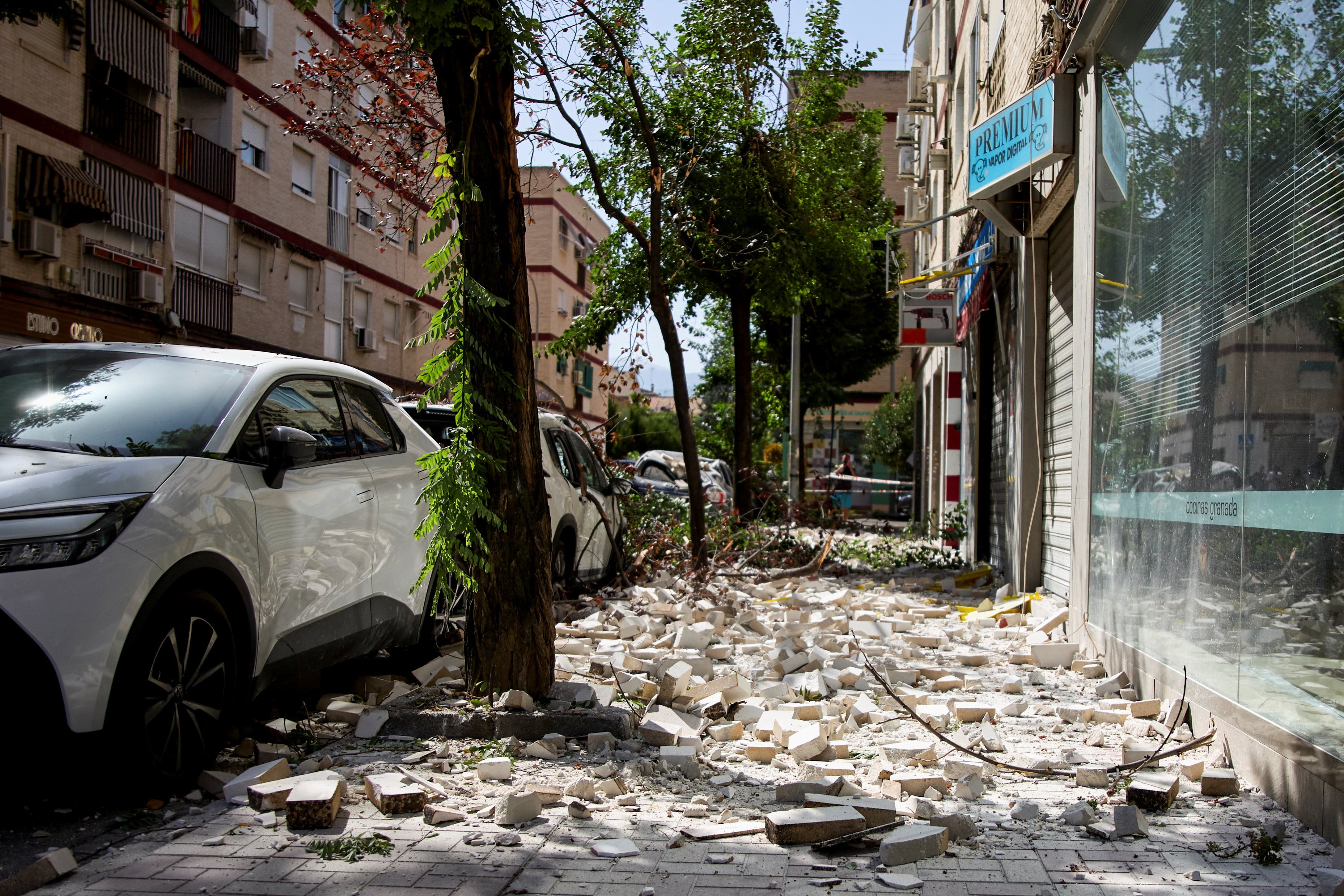 ¿Por qué ha vuelto a temblar Granada? “Los dos terremotos están íntimamente relacionados”