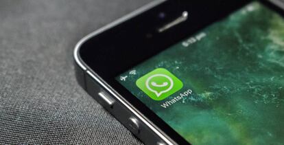 Whatsapp dejará de funcionar e impedirá la descarga de la 'app' en algunas gamas móviles.