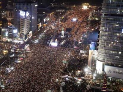 El país ha vivido su sexto sábado consecutivo de manifestaciones multitudinarias que piden la dimisión de Park Geun-hye