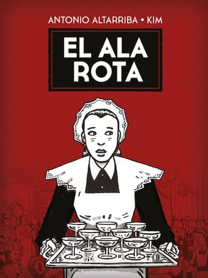 'El ala rota' es un cómic en el que se esconde la memoria de nuestras abuelas, la historia de la generación que vivió y creció con una Guerra Civil a cuestas. Este es el cuento de una mujer, o de miles de ellas, de todas aquellas que sin medios consiguieron salir adelante para ofrecerle lo mejor a los hombres que se cruzaron en su vida. Un retrato bello, conmovedor y sin anestesia, lleno de imágenes en los que no hay contemplaciones. Viñetas llenas de detalles que describen la historia maternal de Antonio Altarriba y que se vuelven barrocas en manos de Kim. CARLA BERROCAL