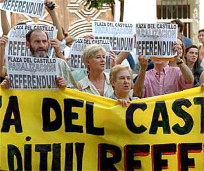 Manifestación en Pamplona contra la construcción de un aparcamiento.