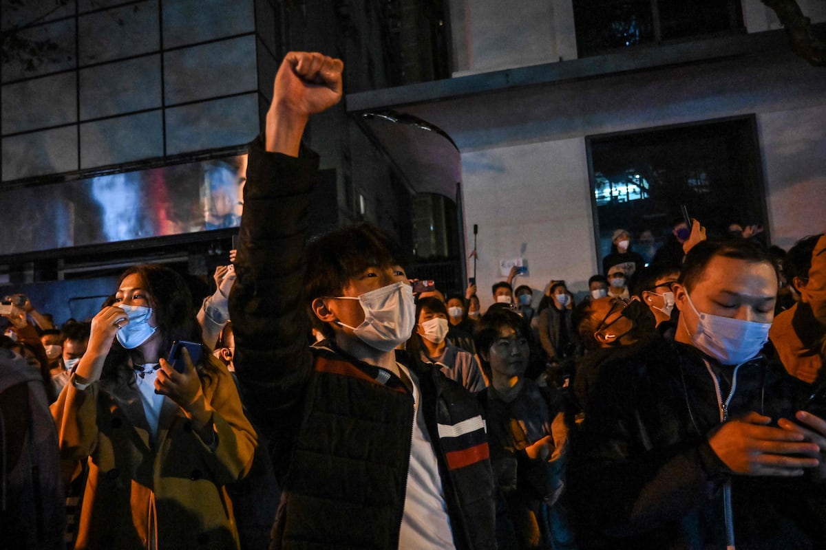 China backtracks on zero-Covid policy in wake of mass protests ...