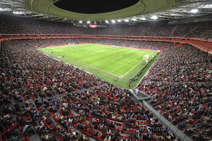 San Mamés, durante el partido de la Copa de la Reina Athletic-Atlético.