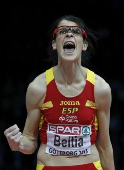 Ruth Beitia, tras lograr el oro.