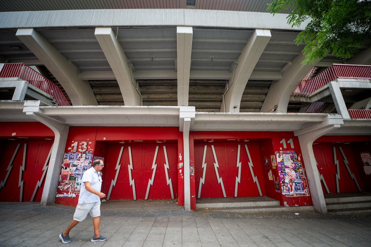La Comunidad de Madrid denuncia al Rayo por impedir el acceso al estadio de Vallecas para iniciar las obras
