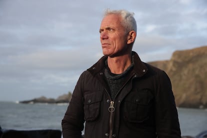 MS; Biologist, Jeremy Wade, Waves breaking behind.