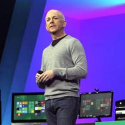 El jefe de unidad de Microsoft Steven Sinofsky en una presentación en Anaheim, California