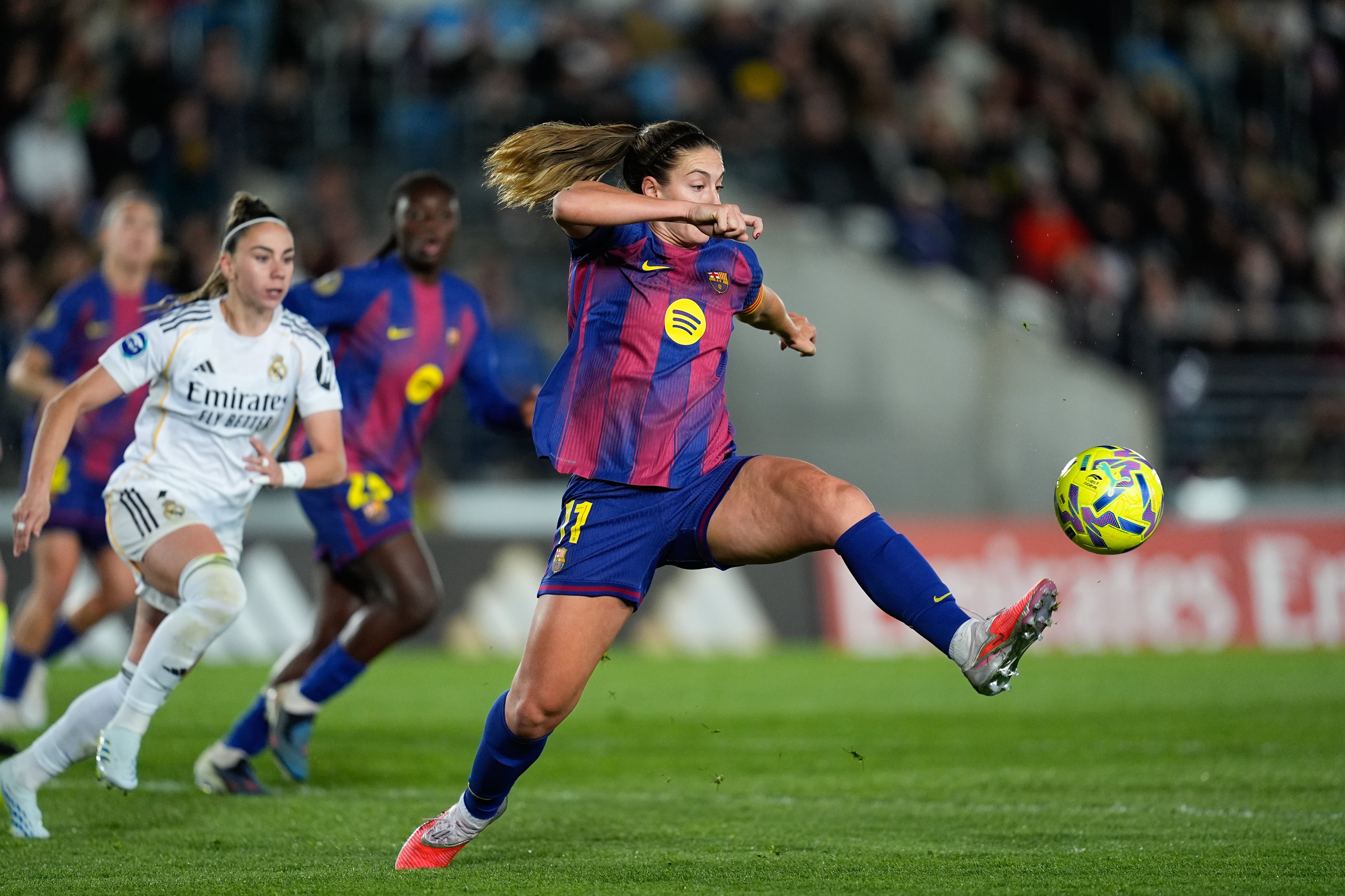 El Barcelona mata la Liga con una nueva goleada en el Di Stéfano