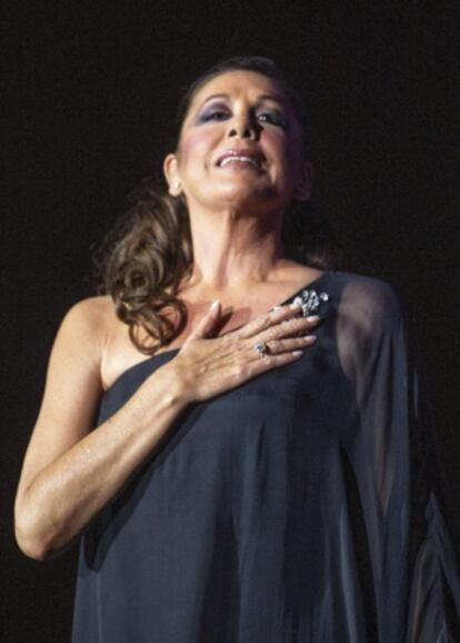 Isabel Pantoja, en un concierto en octubre en Zaragoza.