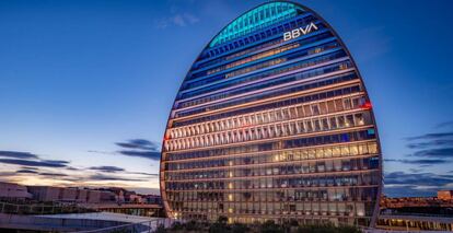 Sede de BBVA en Madrid, edificio La Vela.