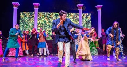 Nick bailando durante el Sangeet, una ceremonia que significa 'Cantemos juntos', y en la que la familia de los novios aprovechan para conocerse.

 