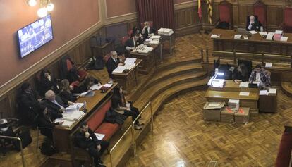 Padre de Rosa Peral declara en la segunda sesión del juicio en la Audiencia de Barcelona.