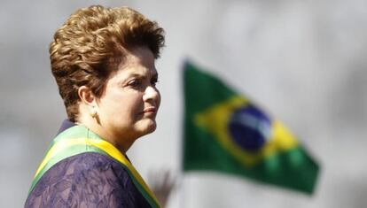 Rousseff durante el desfile militar del domingo en Brasilia