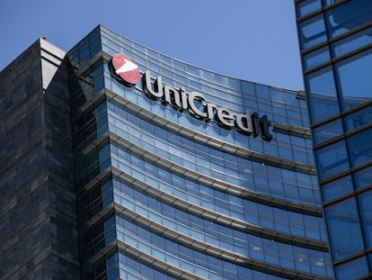 Sede de Unicredit en Milán