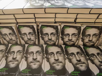 El libro de Edward Snowden, en Berlín en septiembre pasado.