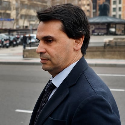 DVD 1255 (24/02/2025). Madrid. El novio de la presidenta madrileña Isabel Díaz Ayuso, Alberto González Amador, presta declaración este lunes ante la jueza que le investiga por dos presuntos delitos fiscales y falsedad documental en la juzgados de Plaza Castilla , tras cuatro aplazamientos y casi un año después de que estallara el caso. Foto de Samuel sánchez