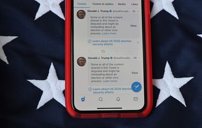 La cuenta personal de Twitter de Donald Trump perderá su estatus privilegiado el 20 de enero. (Robyn Beck / AFP)